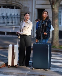 Elle Louvre 2-Piece Expandable Retro Spinner Luggage Set