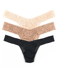 Hanky Panky Women's Daily Lace Low Rise Thong Underwear 3 Pack