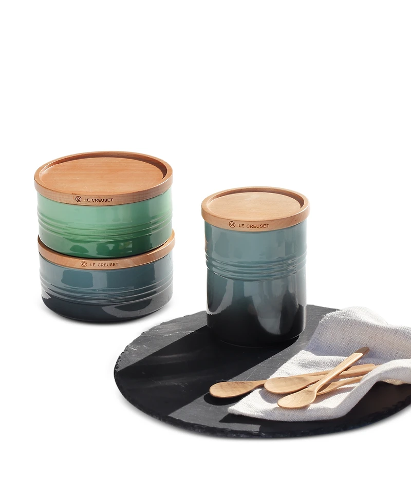 Le Creuset Stoneware Signature Salt Cellar with Wood Lid, 7-Oz.