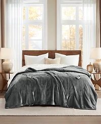 Woolrich Electric Reversible Plush to Berber Blanket