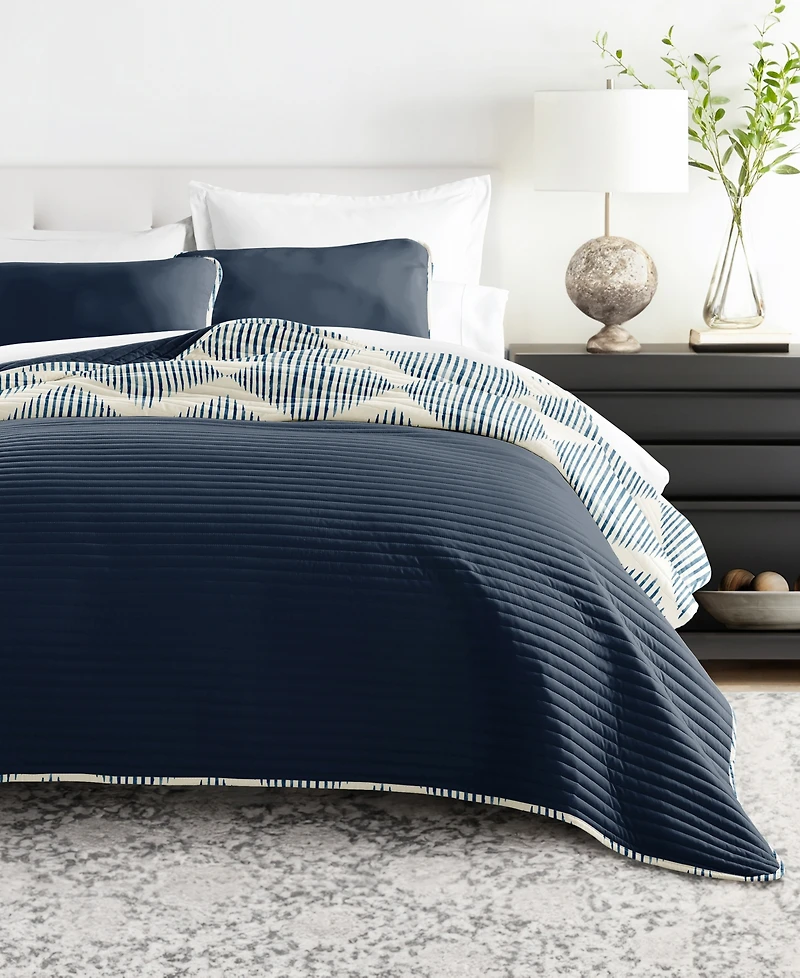 ienjoy Home Distressed Diamond Reversible 3-Pc. Lightweight Quilt Set, King/California King