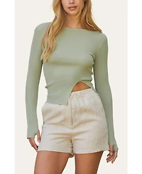 Crescent Women's Darcie Front Split Knit Top