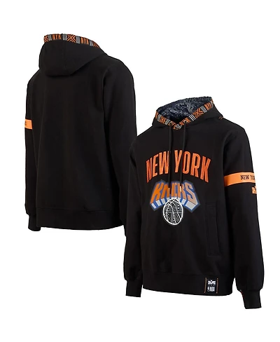 Two Hype x Nba Men's Black New York Knicks Culture Hoops Collection Premium Pullover Hoodie