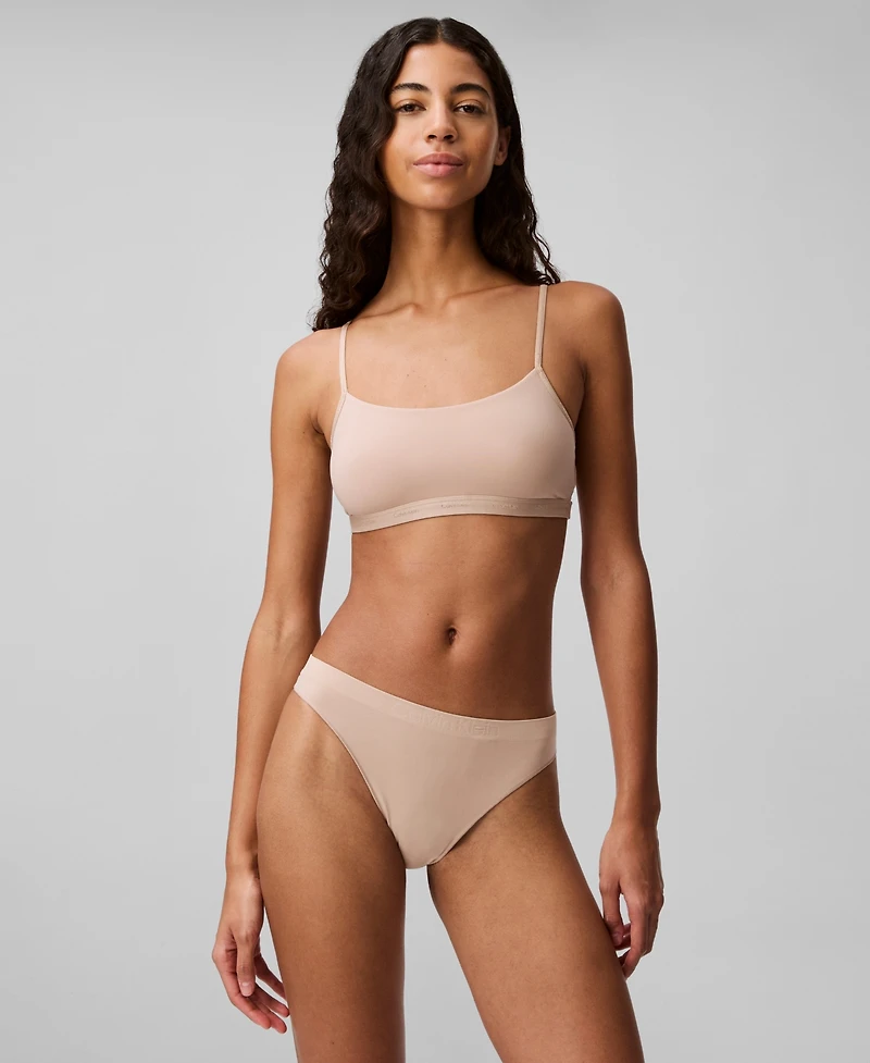 Calvin Klein Women's Bonded Flex Thong Underwear QD3958