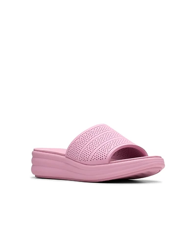 Clarks Women's Cloudsteppers Drift Twist Slip-On Sandals