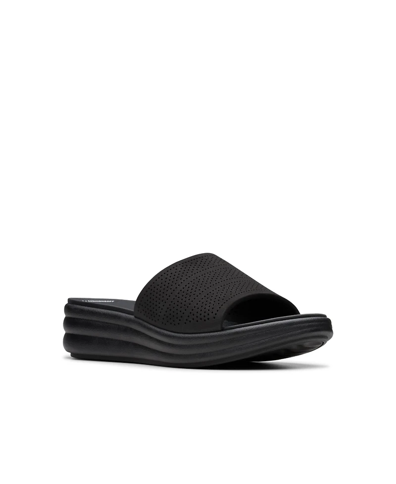 Clarks Women's Cloudsteppers Drift Twist Slip-On Sandals