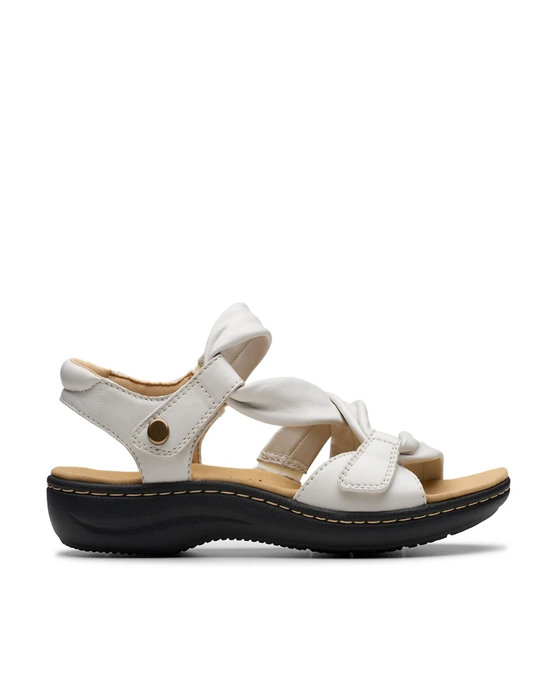 Clarks Collection Women's Laurieann Bell Round Toe Flat Sandals