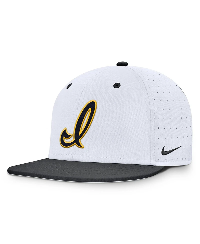 Nike Men's White Iowa Hawkeyes On-Field Dugout True Performance Fitted Hat