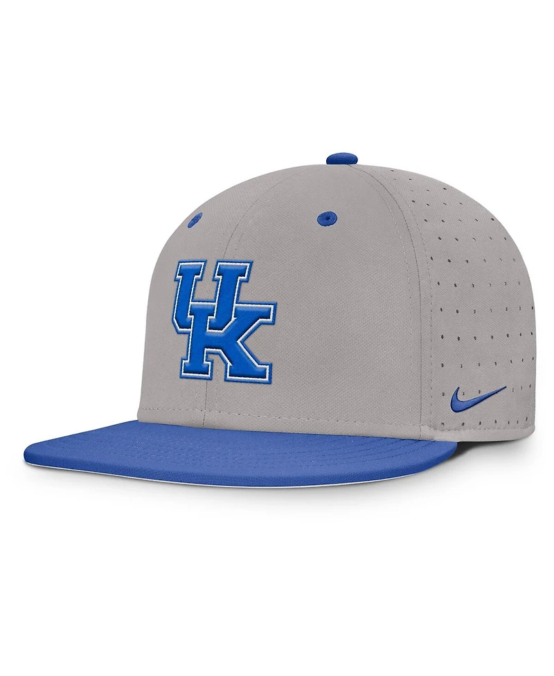 Nike Men's Kentucky Wildcats On-Field Dugout True Performance Fitted Hat