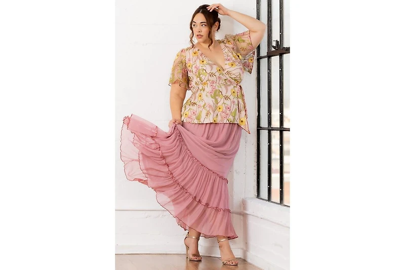 Kiyonna Plus Isla Tiered Mesh Maxi Skirt