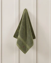 Tommy Hilfiger Home Modern American Solid Cotton Washcloth, 13" x