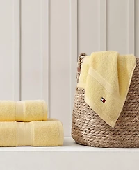 Tommy Hilfiger Home Modern American Solid Cotton Bath Towel, 30" x 54"