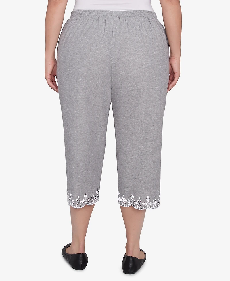 Alfred Dunner Plus Crystal Springs Eyelet Embroidered Capri Pants