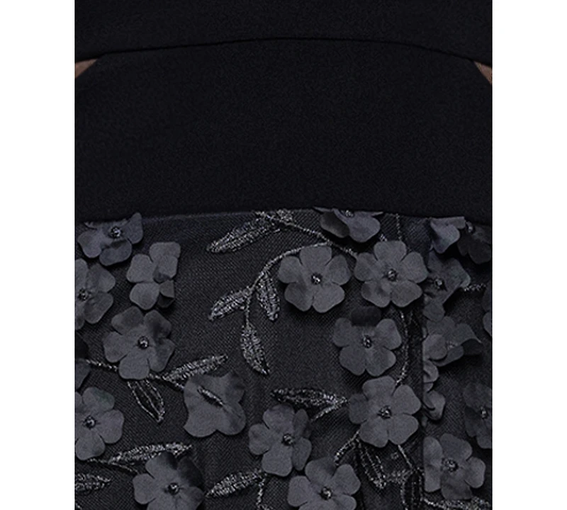 Xscape Petite Sleeveless Floral-Textured Gown