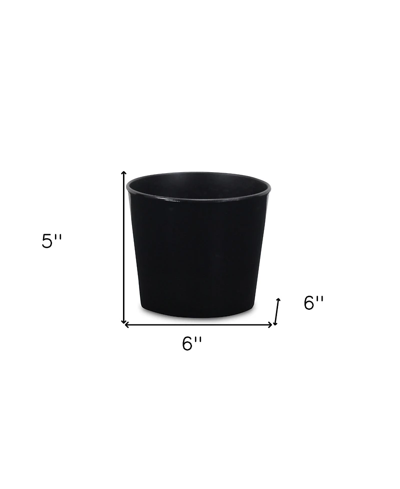 Round Plastic Planter Pot for Indoor and Outdoor Garden Decor