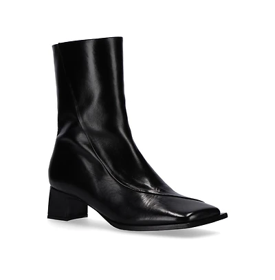Chantal Black Leather Ankle Boots