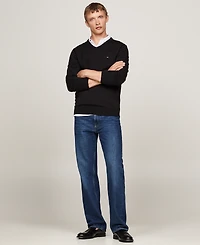 Tommy Hilfiger Men's Essential Solid V-Neck Sweater