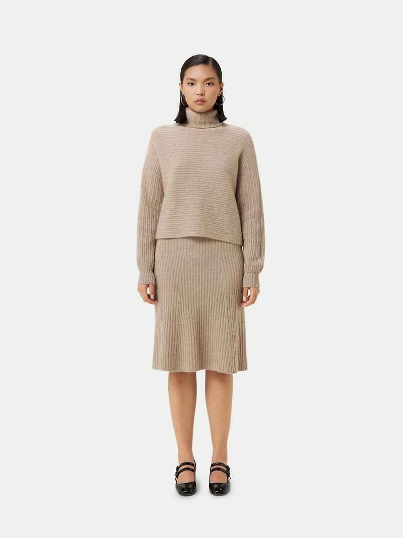 Gobi Cashmere Women's Cropped T-Neck Sweater