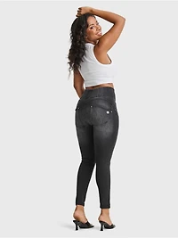 Freddy Women's Curvy High-Rise Sculpting Skinny Jeans