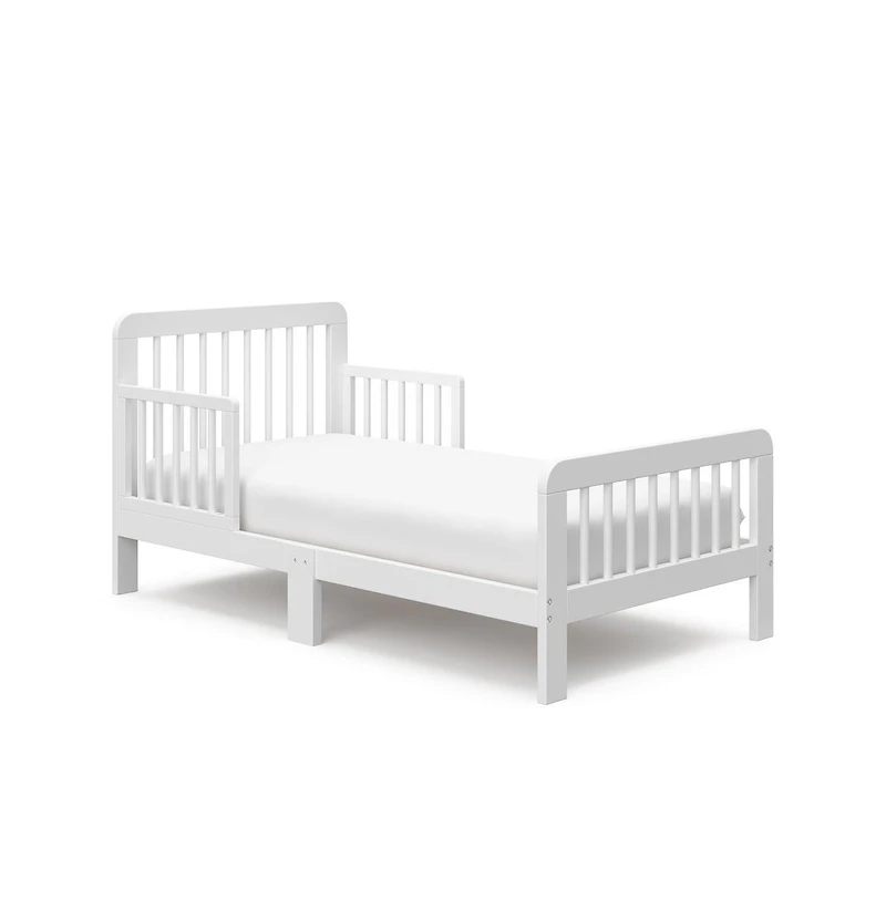 Storkcraft Pasadena Toddler Bed