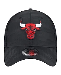 New Era Men's Black Chicago Bulls Subtle Camo 39THIRTY Flex Hat
