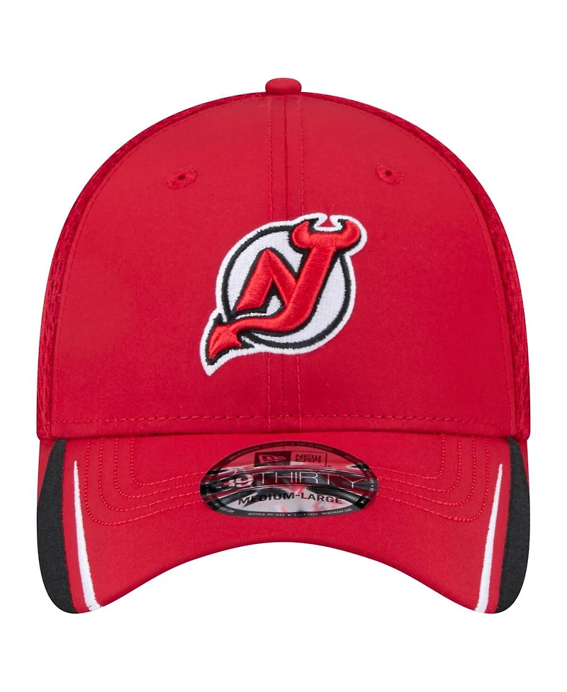 New Era Men's Red New Jersey Devils Linear Featherweight 39THIRTY Flex Hat