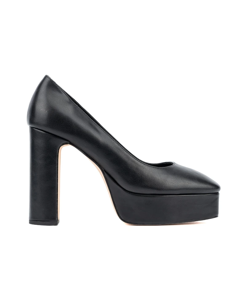 Women's Ryla- Block Heel Pumps