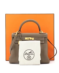 Pre-Owned Hermes Kelly 28 Handbag Grey Togo with Gold Hardware