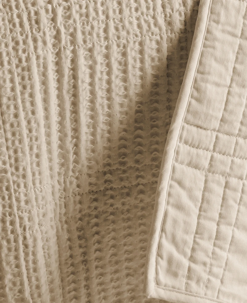 Levtex Cloud Waffle Textured 3-Pc. Quilt Set, Full/Queen