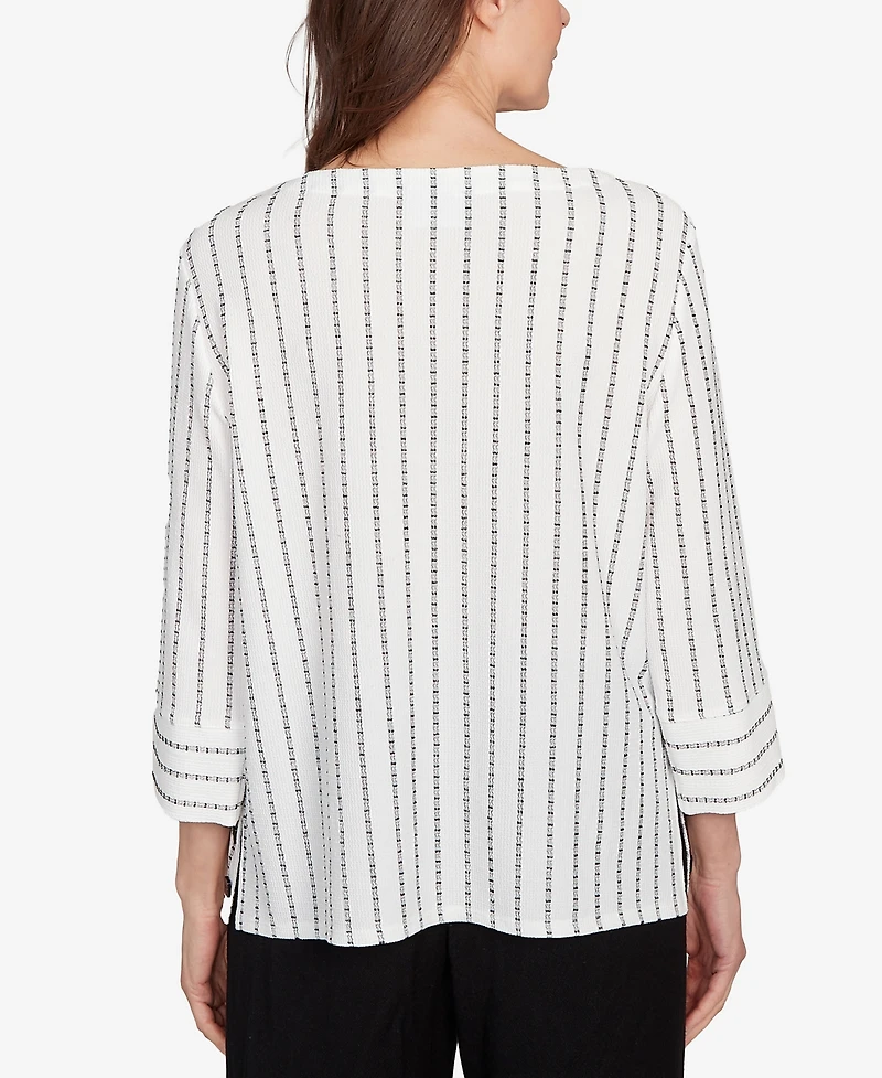 Alfred Dunner Petite Santa Barbara Splice Textured Stripe Crew Neck Top with Necklace