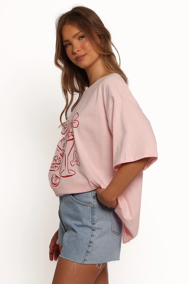 Petal and Pup Women's Loa Graphic Tee