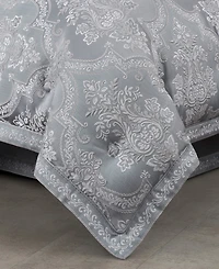J Queen New York Sondra 4-Pc. Comforter