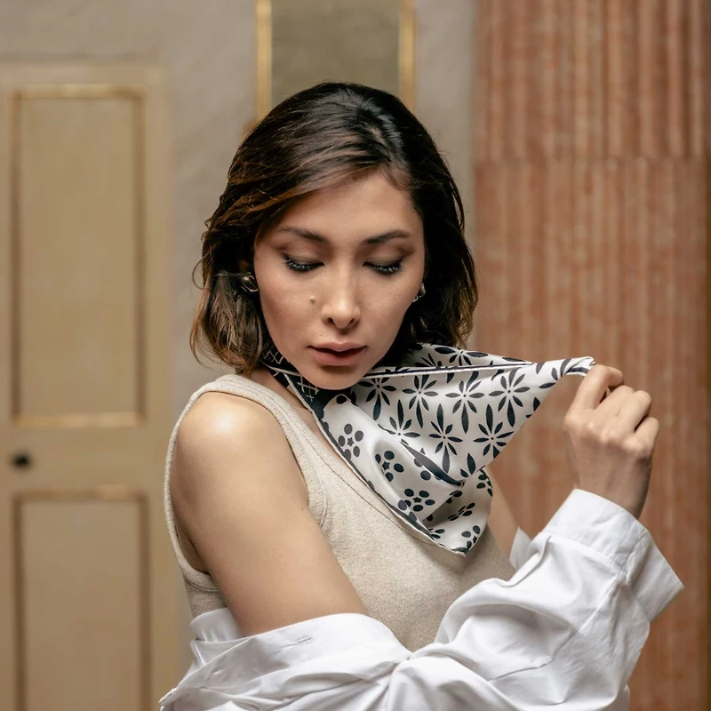Nadia - Silk Bandana for Women