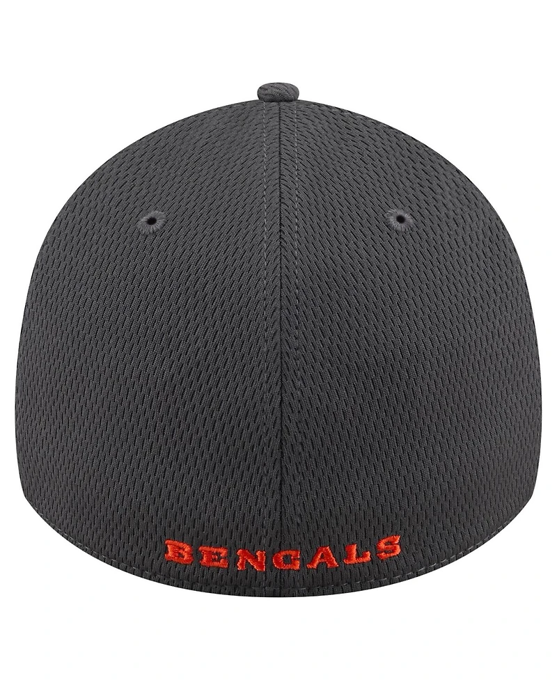 New Era Men's Graphite Cincinnati Bengals Main 39THIRTY Flex Hat
