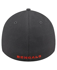 New Era Men's Graphite Cincinnati Bengals Main 39THIRTY Flex Hat