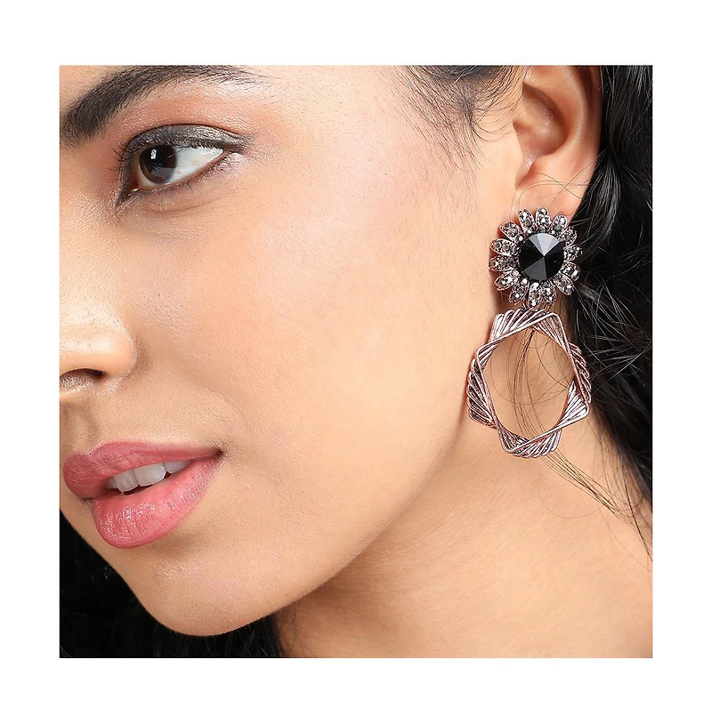 Sohi Twisted Square Daisy Drop Earrings