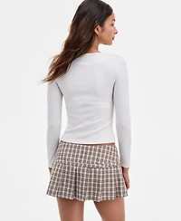Hippie Rose Juniors' Long-Sleeve Button-Front Knit Top