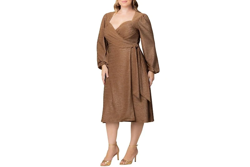 Kiyonna Plus Socialite Sweetheart Wrap Dress