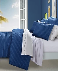 J by Queen Bold Darby 3-Pc. Comforter Set