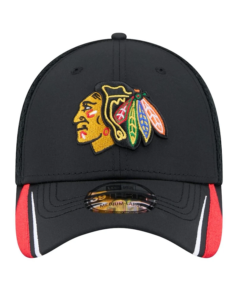 New Era Men's Black Chicago Blackhawks Linear Featherweight 39THIRTY Flex Hat