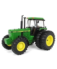 Ertl 1/16 John Deere 4450 Mfwd with Rear Duals, 2022 National Farm Toy Museum