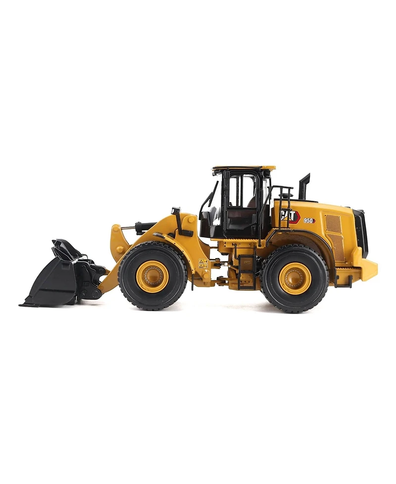 Diecast Masters 1/50 Caterpillar 950 Medium Wheel Loader High Line Series 85770