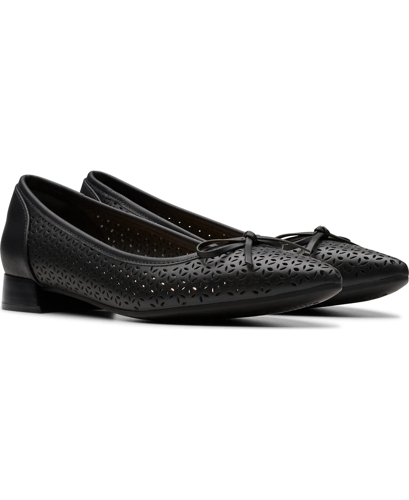 Clarks Women's Collection Natalyn Step Ballet Flats