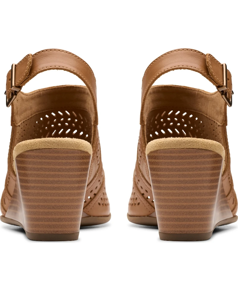 Clarks Collection Women's Emmalae Hope Wedge Sandals