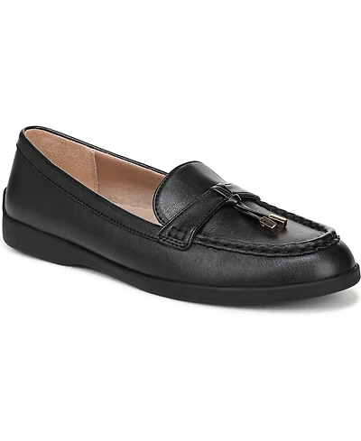 LifeStride Women's Malta 3 Round Toe Slip On Tassel Loafers