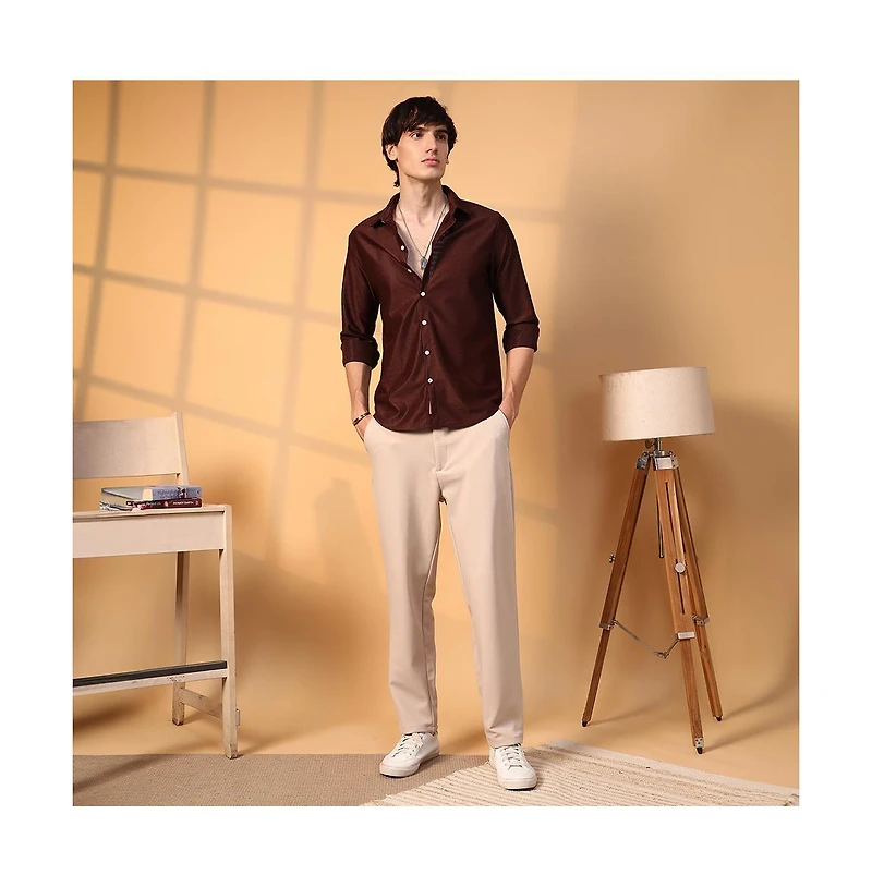 Campus Sutra Men's Chocolate Brown Solid Honeycomb Shirt