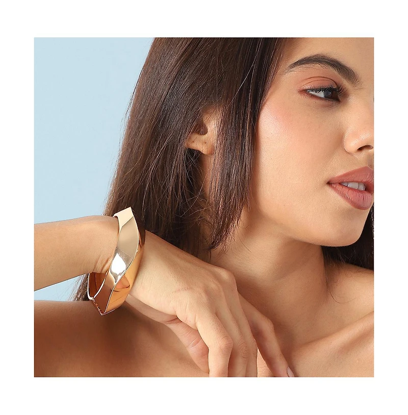 Sohi Metallic Wave Bangle Bracelet