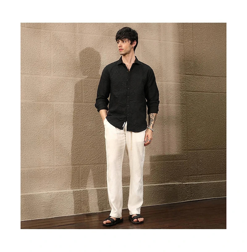 Campus Sutra Men's Onyx Black Foliage-Tactile Shirt
