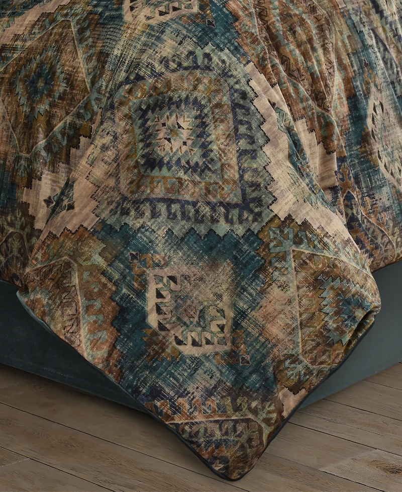 J Queen New York Baja 4-Pc. Comforter Set