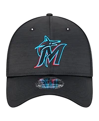 New Era Men's Black Miami Marlins Tech 39THIRTY Flex Hat